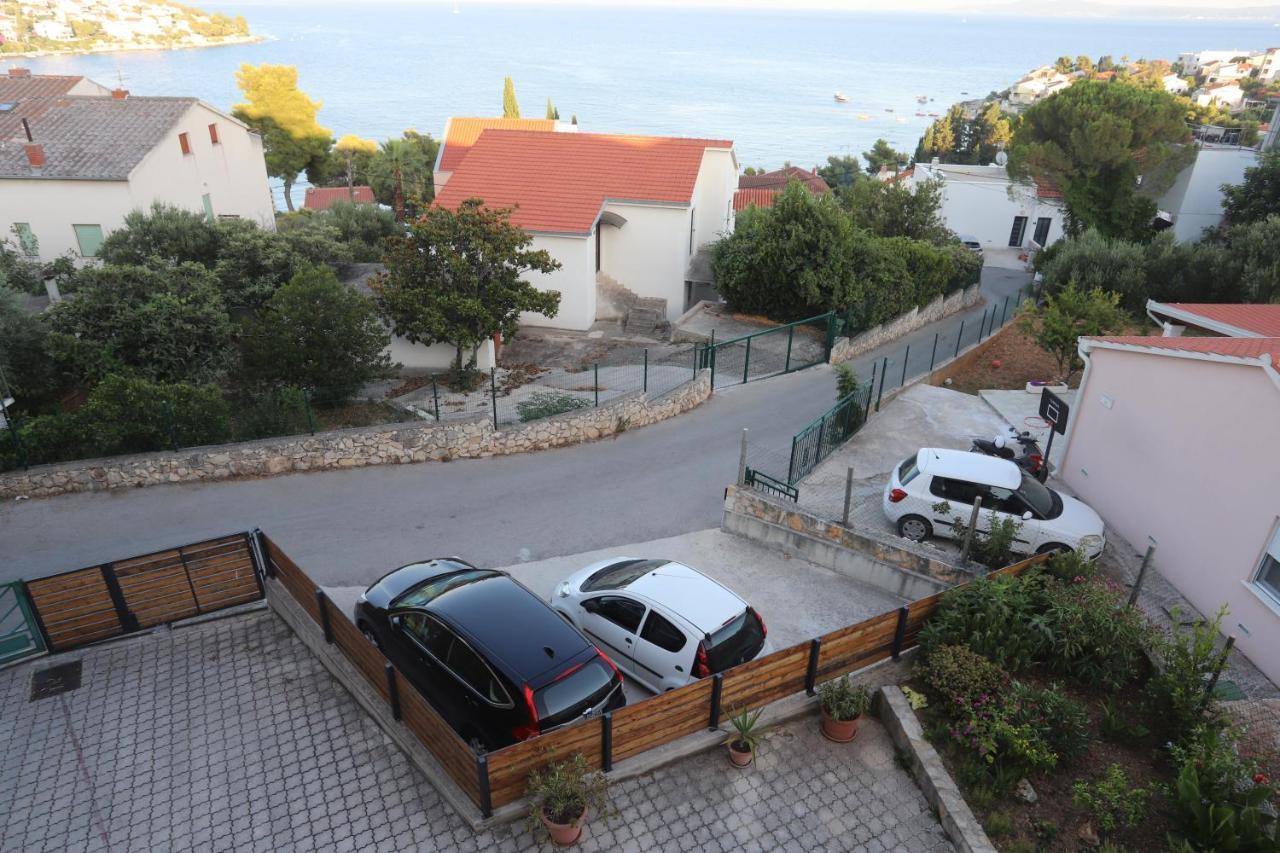 Apartment Relaxing Sea View, Okrug Gornji Bagian luar foto